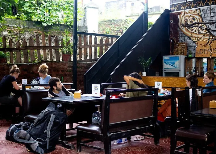 Hostel Wander Thirst *